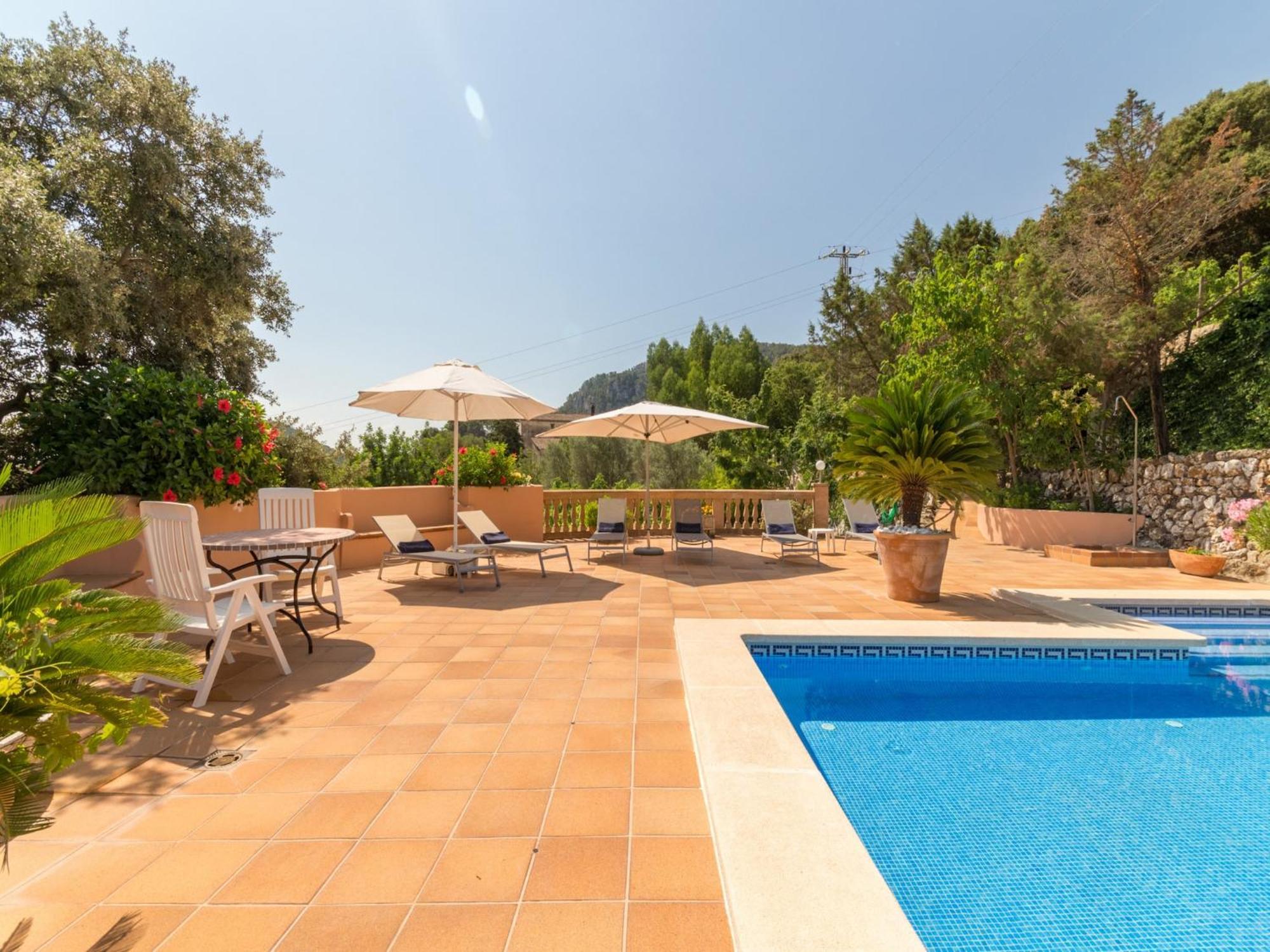 Charming In Esporlas Ferienhaus